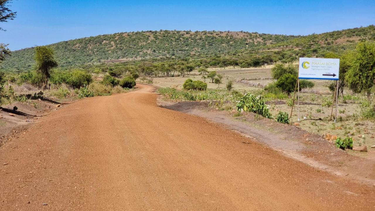Africa Safari Maasai Boma Camping Serengeti Exteriör bild