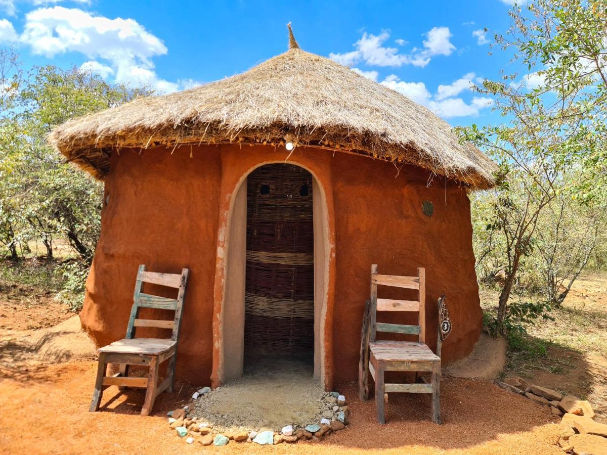Africa Safari Maasai Boma Camping Serengeti Exteriör bild